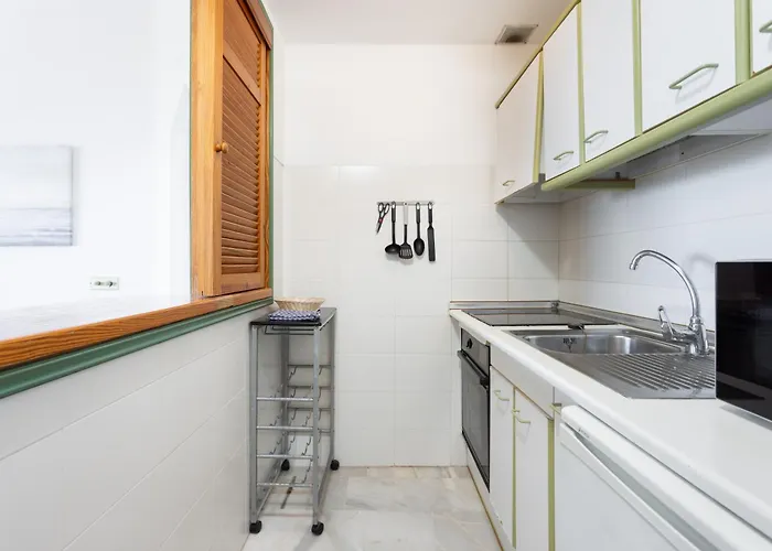 Апартаменты Altamira Amazing Views By Sunkeyrents *